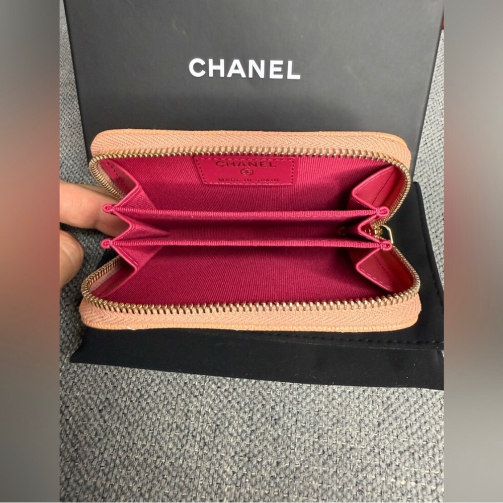Chanel Pink Women’s Bag - Picture 2 of 7